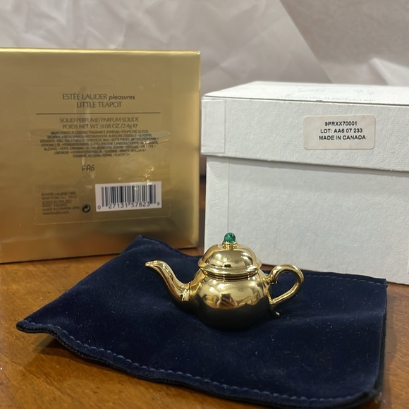 FULL Estee Lauder PLEASURES "GOLD LITTLE TEAPOT" Solid Perfume Compact - Picture 3 of 4